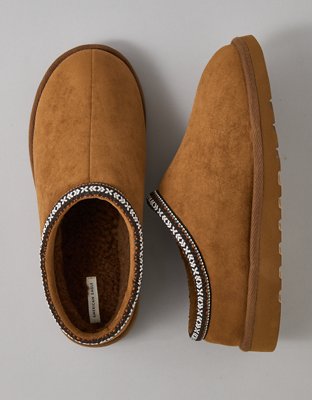AE Suede Slipper - Brown