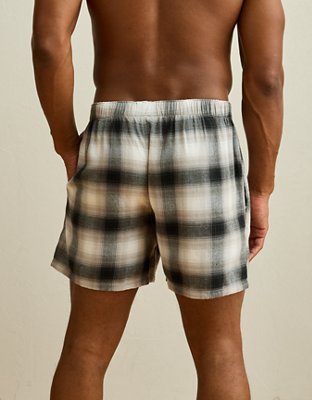 AEO Men's Flannel Pocket Boxer Short - Black Charcoal