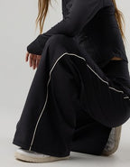 OFFLINE By Aerie The Hugger Piping Wide Leg Pant - True Black