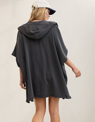 Aerie Hooded Fleece Cape - Smoked Gray