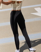 OFFLINE By Aerie Real Me XTRA High Waisted Pocket Legging - True Black