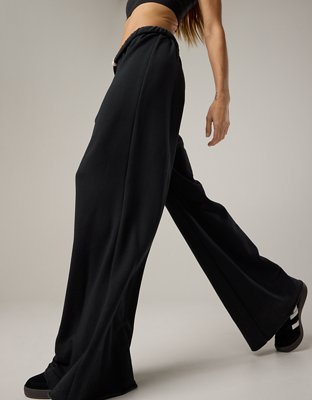 OFFLINE By Aerie OTT Fleece Super Wide Leg Pant - True Black
