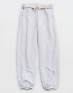 OFFLINE By Aerie Cloud Fleece Baggy Jogger - Light Heather Gray
