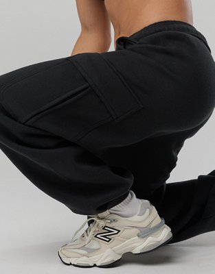 OFFLINE By Aerie Cloud Fleece Baggy Cargo Jogger - True Black