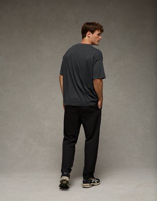 AE 24/7 Pleated Pull-On Pant - Bold Black