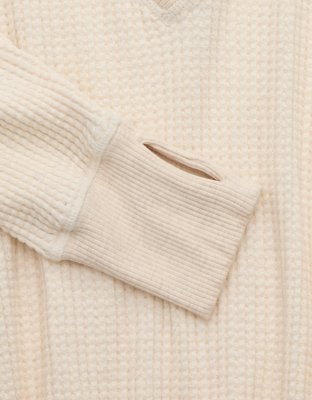 OFFLINE By Aerie Wow! Waffle Long Sleeve V Neck T-Shirt - Heather Frost