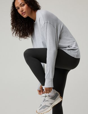 OFFLINE By Aerie Let's Stretch Long Sleeve Boyfriend T-Shirt - Medium Heather Gray
