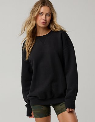 OFFLINE By Aerie Cloud Fleece Oversized Crewneck Sweatshirt - True Black