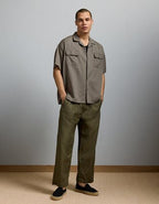 AE77 Premium Relaxed Short-Sleeve Button-Up Shirt - Olive