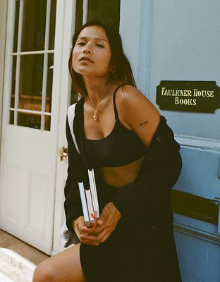 SMOOTHEZ Bra-ish Wireless Bralette - True Black