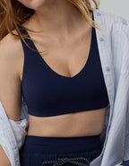 OFFLINE By Aerie Real Me XTRA Classic Double V Sports Bra - Royal Navy