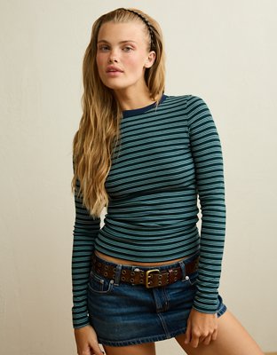 AE Cozy Crew Neck Long Sleeve T-Shirt