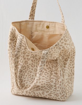 Aerie Quilted Tote Bag - Cake Batter