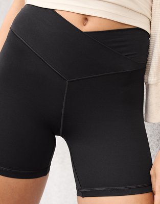 OFFLINE By Aerie Real Me Crossover High Waisted 5" Bike Short - True Black