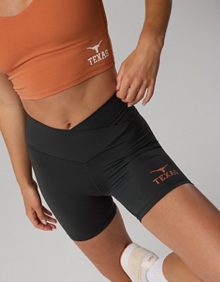 Texas Longhorns OFFLINE By Aerie Crossover 5" Bike Short - Onyx Black