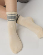 LUCKY HONEY Crew Grip Socks - Light Heather Gray