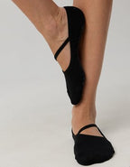 OFFLINE By Aerie x LUCKY HONEY Ballet Grip Socks - True Black