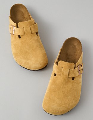 Birkenstock Men's Boston Soft Footbed Clog - Sand