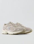 New Balance Men's 725 Sneaker - Natural