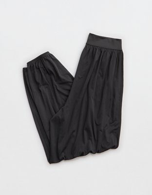 OFFLINE By Aerie The Hugger Go With The Flow Baggy Jogger - Smoked Gray