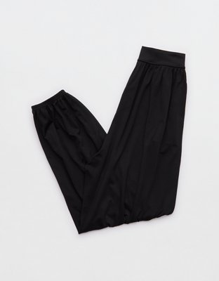OFFLINE By Aerie The Hugger Go With The Flow Baggy Jogger - True Black