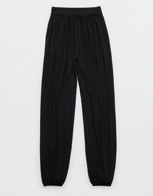 OFFLINE By Aerie The Hugger Go With The Flow Baggy Jogger - True Black